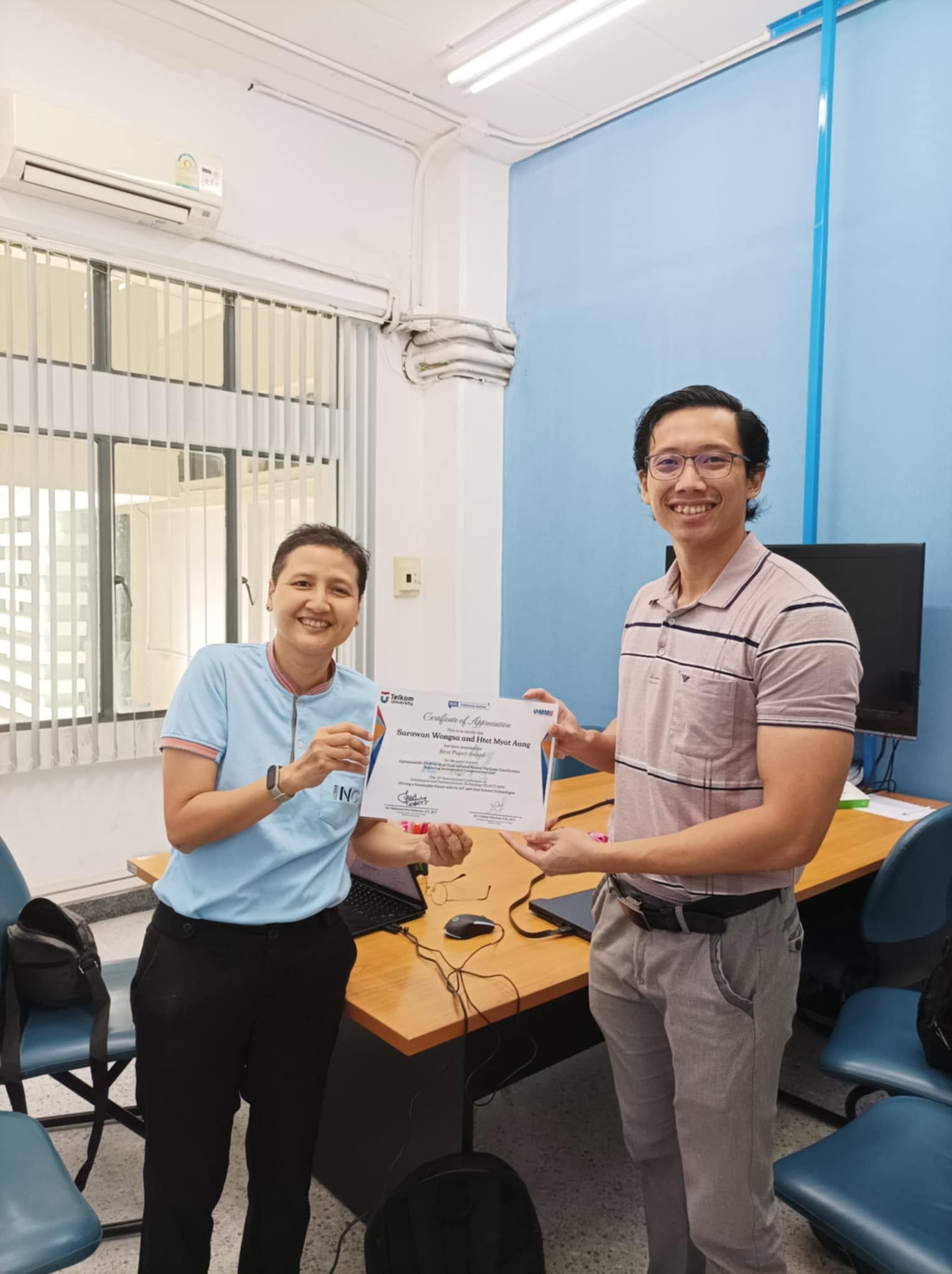 Best Paper Award presentation at IEEE ICoICT 2025 in Bandung, Indonesia